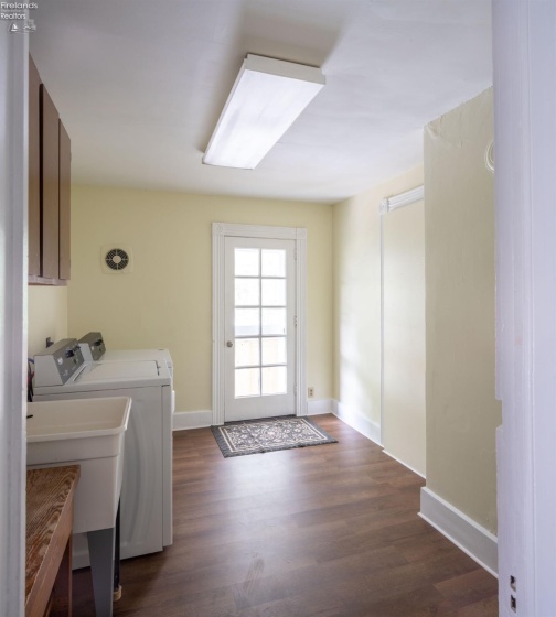 81 Professor Street, Oberlin, 44074, ,Multiple Units,For Sale,Professor,20252820