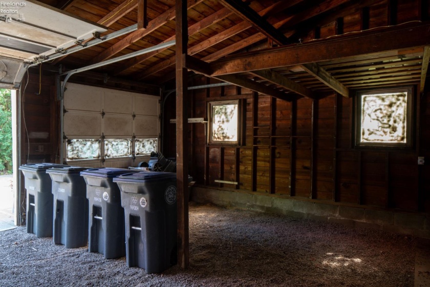 81 Professor Street, Oberlin, 44074, ,Multiple Units,For Sale,Professor,20252820