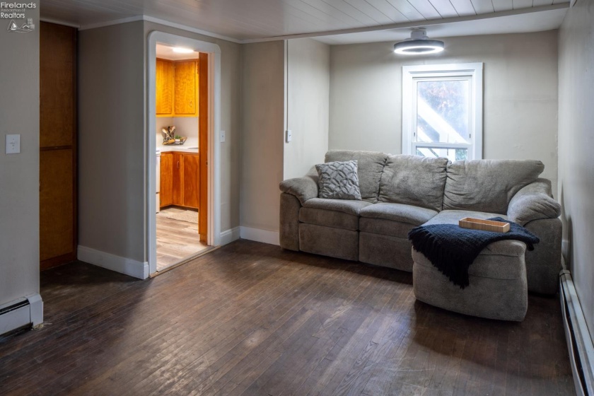 81 Professor Street, Oberlin, 44074, ,Multiple Units,For Sale,Professor,20252820