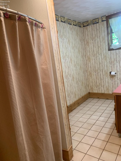 37 State Route 60, New London, 44851, 4 Bedrooms Bedrooms, ,3 BathroomsBathrooms,Residential,For Sale,State Route 60,20252229