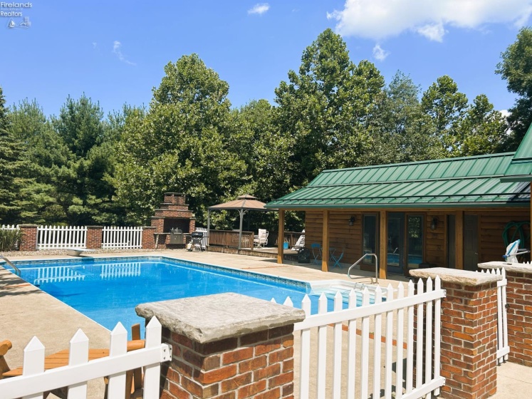 37 State Route 60, New London, 44851, 4 Bedrooms Bedrooms, ,3 BathroomsBathrooms,Residential,For Sale,State Route 60,20252229