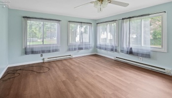 104 Ken Lee Drive, Green Springs, 44836, 3 Bedrooms Bedrooms, ,2 BathroomsBathrooms,Residential,For Sale,Ken Lee,20252213