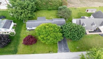 104 Ken Lee Drive, Green Springs, 44836, 3 Bedrooms Bedrooms, ,2 BathroomsBathrooms,Residential,For Sale,Ken Lee,20252213