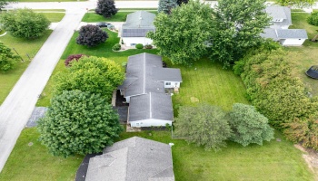 104 Ken Lee Drive, Green Springs, 44836, 3 Bedrooms Bedrooms, ,2 BathroomsBathrooms,Residential,For Sale,Ken Lee,20252213