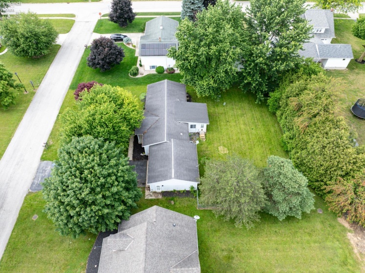 104 Ken Lee Drive, Green Springs, 44836, 3 Bedrooms Bedrooms, ,2 BathroomsBathrooms,Residential,For Sale,Ken Lee,20252213