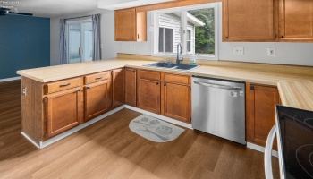 104 Ken Lee Drive, Green Springs, 44836, 3 Bedrooms Bedrooms, ,2 BathroomsBathrooms,Residential,For Sale,Ken Lee,20252213