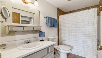 Full Bath Two