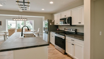3046 Searay, Port Clinton, 43452, 5 Bedrooms Bedrooms, ,4 BathroomsBathrooms,Residential,For Sale,Searay,20252155 3046 Searay, Port Clinton, 43452, 5 Bedrooms Bedrooms, ,4 BathroomsBathrooms,Residential,For Sale,Searay,20252155