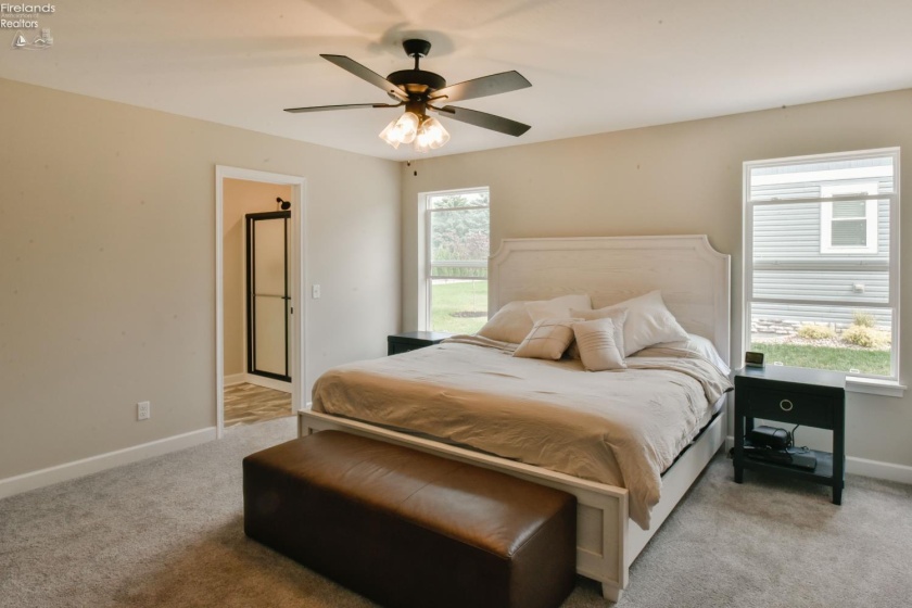 3046 Searay, Port Clinton, 43452, 5 Bedrooms Bedrooms, ,4 BathroomsBathrooms,Residential,For Sale,Searay,20252155