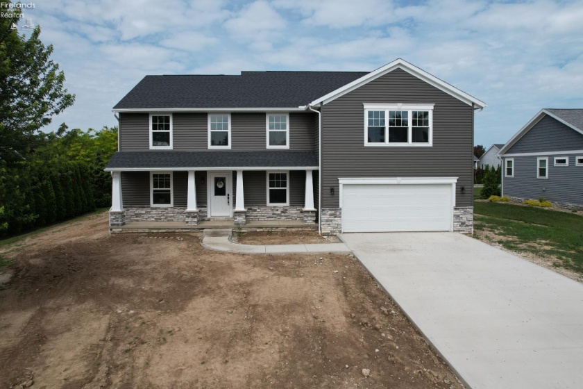 3046 Searay, Port Clinton, 43452, 5 Bedrooms Bedrooms, ,4 BathroomsBathrooms,Residential,For Sale,Searay,20252155