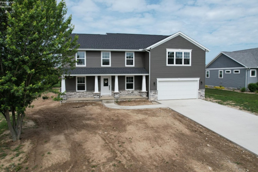 3046 Searay, Port Clinton, 43452, 5 Bedrooms Bedrooms, ,4 BathroomsBathrooms,Residential,For Sale,Searay,20252155