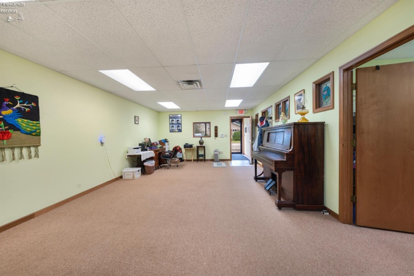 66 Center, Berlin Heights, 44814, ,Commercial,For Sale,Center,20252959