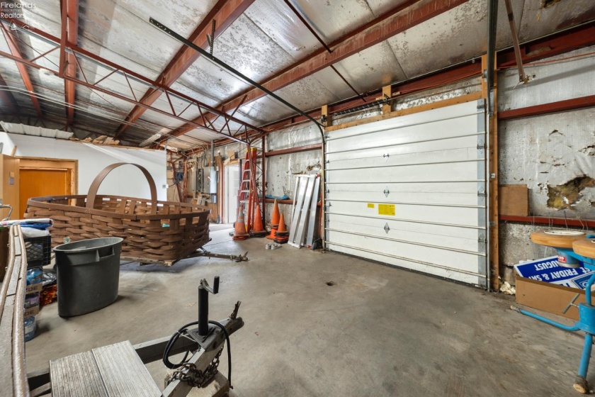 66 Center, Berlin Heights, 44814, ,Commercial,For Sale,Center,20252959