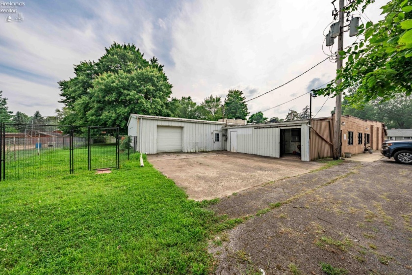 66 Center, Berlin Heights, 44814, ,Commercial,For Sale,Center,20252959