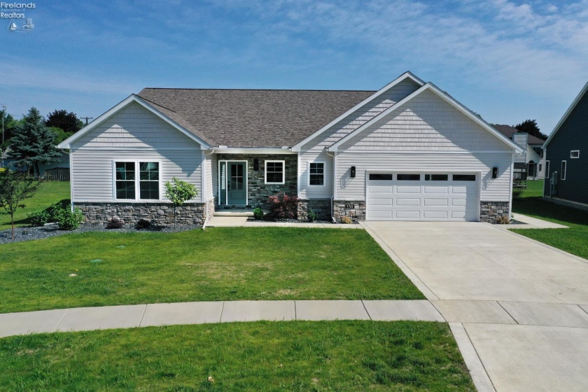 550 Southview, Gibsonburg, 43431, 3 Bedrooms Bedrooms, ,2 BathroomsBathrooms,Residential,For Sale,Southview,20252399
