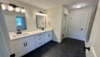 550 Southview, Gibsonburg, 43431, 3 Bedrooms Bedrooms, ,2 BathroomsBathrooms,Residential,For Sale,Southview,20252399