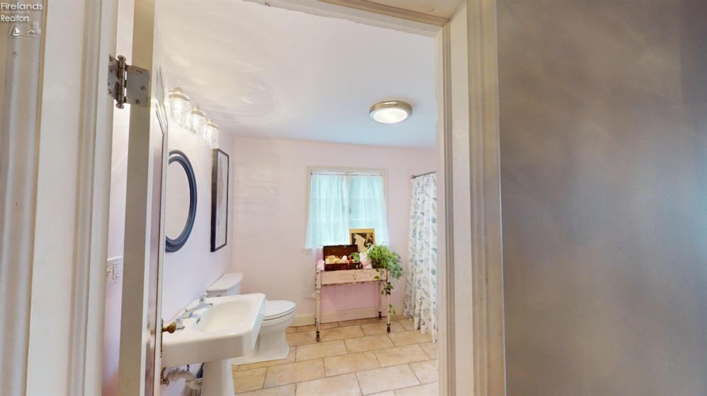 2484 Buckland Avenue, Fremont, 43420, 3 Bedrooms Bedrooms, ,2 BathroomsBathrooms,Residential,For Sale,Buckland,20252302 2484 Buckland Avenue, Fremont, 43420, 3 Bedrooms Bedrooms, ,2 BathroomsBathrooms,Residential,For Sale,Buckland,20252302