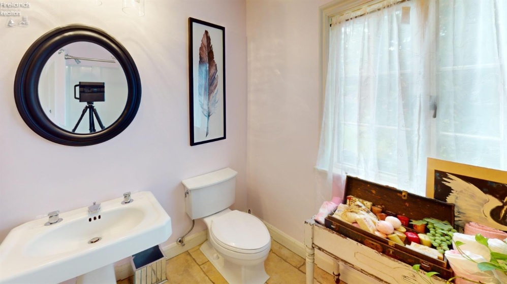 2484 Buckland Avenue, Fremont, 43420, 3 Bedrooms Bedrooms, ,2 BathroomsBathrooms,Residential,For Sale,Buckland,20252302 2484 Buckland Avenue, Fremont, 43420, 3 Bedrooms Bedrooms, ,2 BathroomsBathrooms,Residential,For Sale,Buckland,20252302