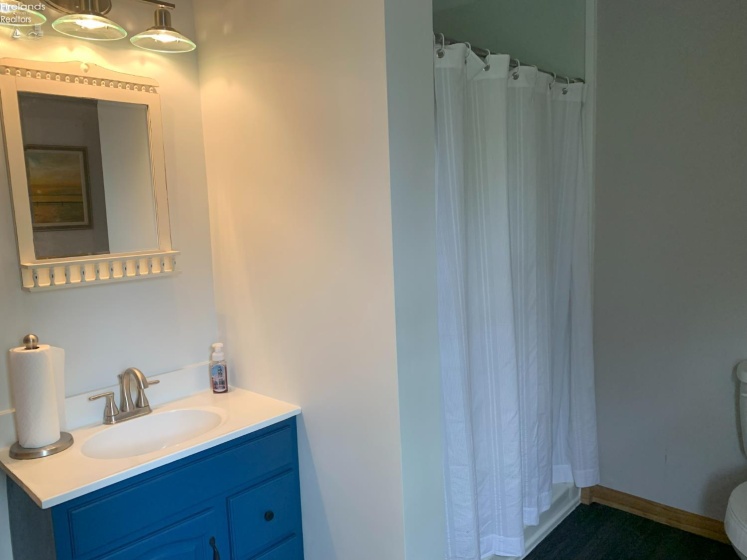 2484 Buckland Avenue, Fremont, 43420, 3 Bedrooms Bedrooms, ,2 BathroomsBathrooms,Residential,For Sale,Buckland,20252302 2484 Buckland Avenue, Fremont, 43420, 3 Bedrooms Bedrooms, ,2 BathroomsBathrooms,Residential,For Sale,Buckland,20252302