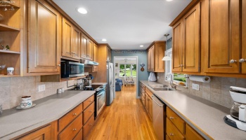4520 Cliff Road, Port Clinton, 43452, 3 Bedrooms Bedrooms, ,3 BathroomsBathrooms,Residential,For Sale,Cliff,20252404