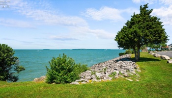 4520 Cliff Road, Port Clinton, 43452, 3 Bedrooms Bedrooms, ,3 BathroomsBathrooms,Residential,For Sale,Cliff,20252404