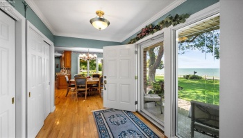 4520 Cliff Road, Port Clinton, 43452, 3 Bedrooms Bedrooms, ,3 BathroomsBathrooms,Residential,For Sale,Cliff,20252404