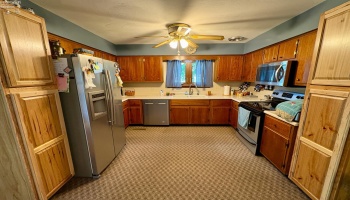 10 Pinewood Drive, Tiffin, 44883, 3 Bedrooms Bedrooms, ,2 BathroomsBathrooms,Residential,For Sale,Pinewood,20252386