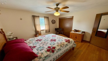 10 Pinewood Drive, Tiffin, 44883, 3 Bedrooms Bedrooms, ,2 BathroomsBathrooms,Residential,For Sale,Pinewood,20252386