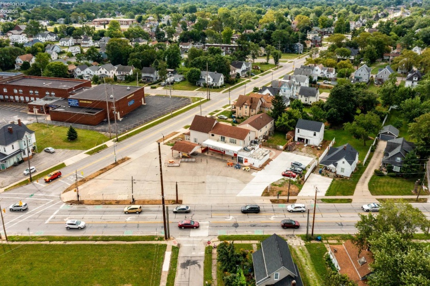 336 Oberlin Avenue, Lorain, 44052, ,Commercial,For Sale,Oberlin,20252985