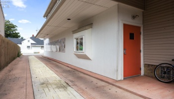 336 Oberlin Avenue, Lorain, 44052, ,Commercial,For Sale,Oberlin,20252985