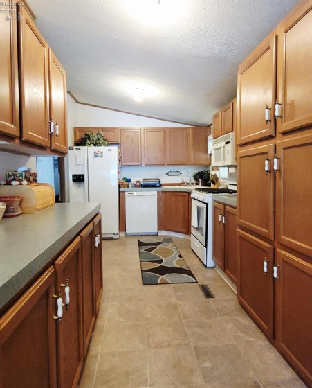 1729 Briarcrest Drive, Port Clinton, 43452, 3 Bedrooms Bedrooms, ,2 BathroomsBathrooms,Residential,For Sale,Briarcrest,20252135