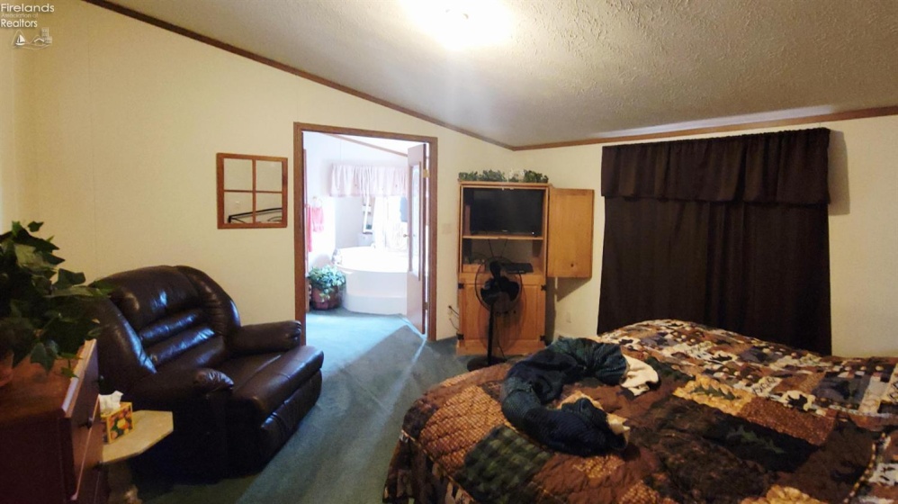 1729 Briarcrest Drive, Port Clinton, 43452, 3 Bedrooms Bedrooms, ,2 BathroomsBathrooms,Residential,For Sale,Briarcrest,20252135