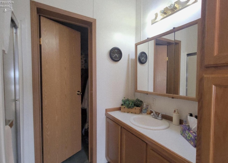 1729 Briarcrest Drive, Port Clinton, 43452, 3 Bedrooms Bedrooms, ,2 BathroomsBathrooms,Residential,For Sale,Briarcrest,20252135