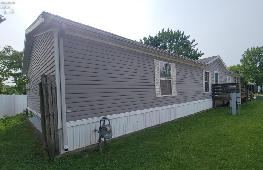 1729 Briarcrest Drive, Port Clinton, 43452, 3 Bedrooms Bedrooms, ,2 BathroomsBathrooms,Residential,For Sale,Briarcrest,20252135