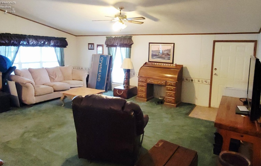 1729 Briarcrest Drive, Port Clinton, 43452, 3 Bedrooms Bedrooms, ,2 BathroomsBathrooms,Residential,For Sale,Briarcrest,20252135