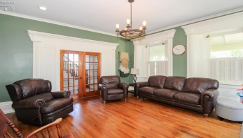 206 Southwest Street, Bellevue, 44811, ,Multiple Units,For Sale,Southwest,20252914