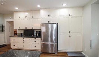 206 Southwest Street, Bellevue, 44811, ,Multiple Units,For Sale,Southwest,20252914