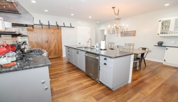 206 Southwest Street, Bellevue, 44811, ,Multiple Units,For Sale,Southwest,20252914