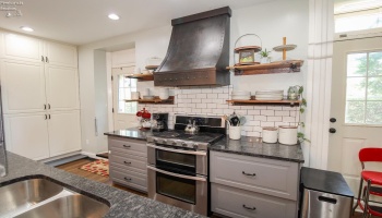 206 Southwest Street, Bellevue, 44811, ,Multiple Units,For Sale,Southwest,20252914