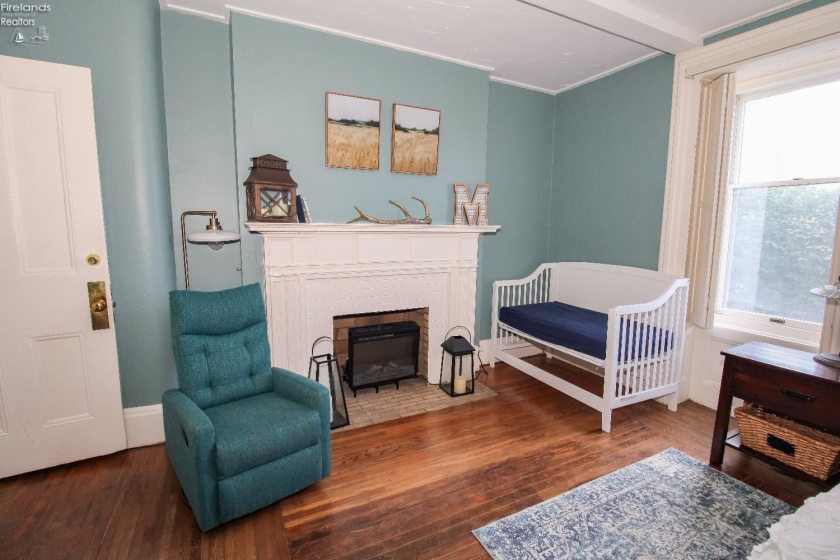 206 Southwest Street, Bellevue, 44811, ,Multiple Units,For Sale,Southwest,20252914
