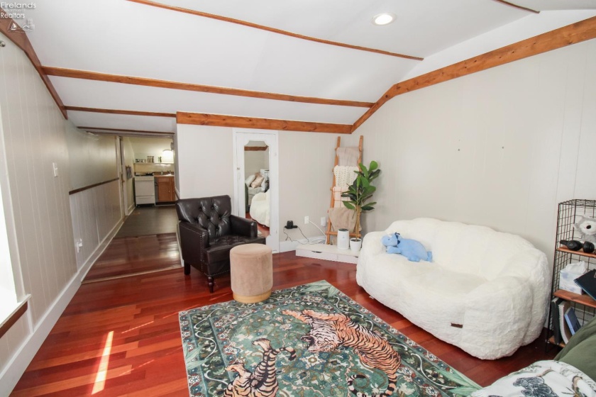 206 Southwest Street, Bellevue, 44811, ,Multiple Units,For Sale,Southwest,20252914