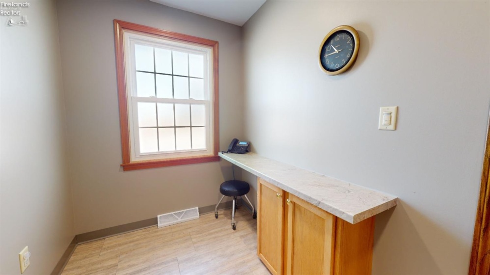 392 Howard Street, Willard, 44890, ,Commercial,For Sale,Howard,20253269