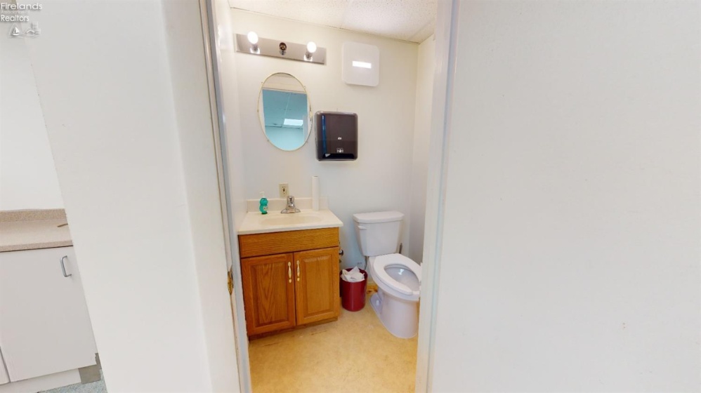 392 Howard Street, Willard, 44890, ,Commercial,For Sale,Howard,20253269