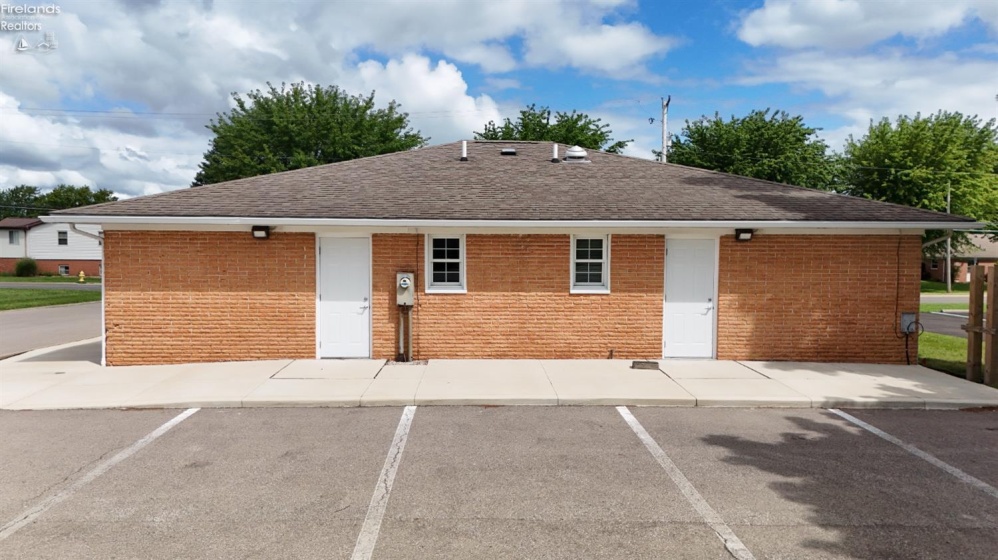 392 Howard Street, Willard, 44890, ,Commercial,For Sale,Howard,20253269