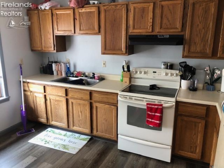 390 E Perry, Tiffin, 44883, ,Multiple Units,For Sale,E Perry,20253276