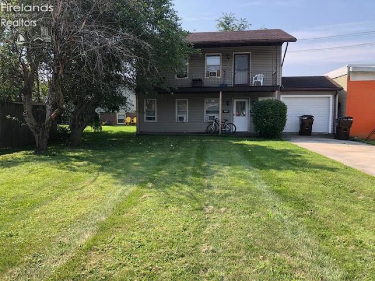 390 E Perry, Tiffin, 44883, ,Multiple Units,For Sale,E Perry,20253276