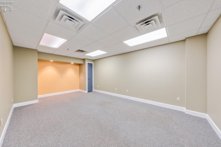 205 Catawba Road, Port Clinton, 43452, ,Commercial For Lease,For Lease,Catawba,20253051