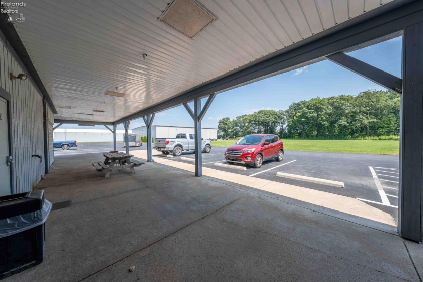205 Catawba Road, Port Clinton, 43452, ,Commercial For Lease,For Lease,Catawba,20253051