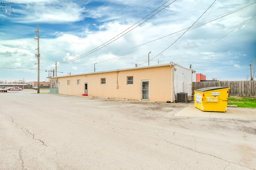 423 Perkins Avenue, Sandusky, 44870, ,Commercial,For Sale,Perkins,20253324
