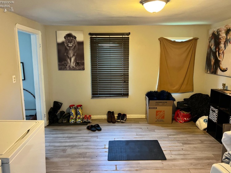 12511 Plover Street, Lakewood, 44107, ,Multiple Units,For Sale,Plover,20253331